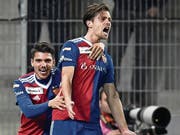 Valentin Stocker (rechts) schiesst Basel in Sion in den Cup-Halbfinal. (Bild: Urs Lindt/Freshfocus (27. Februar 2019))