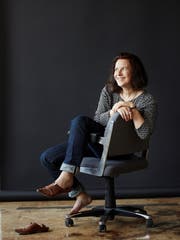 «Ich wollte die Geschichte aus Sicht der Frauen erzählen» - Autorin Johanna Lier über ihren Roman. (Bild: Mara Truog)