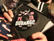 Im Kampf gegen Internetpiraterie wünschen sich Musik- und Filmindustrie eigentlich Netzsperren. Doch derzeit wagen sie dies nicht laut zu sagen. (Bild: Guido Röösli)