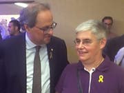 Monika Diethelm-Knoepfel traf vor einem Jahr Joaquim Torra, Präsident der aktuellen katalanischen Regionalregierung. Als Zeichen der Solidarität und Unterstützung für Katalonien trägt sie stets den «Llaç groc» – die gelbe Schleife. (Bild: PD)