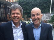 GLP-Schweiz-Präsident Jürg Grossen (links) und Regierungsratskandidat Roland Fischer. (Bild: Lucien Rahm)
