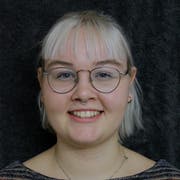 Corinne Bischof, geboren 1999, freischaffende Journalistin und in stetem Kontakt zu politisierenden Jugendlichen und jungen Feministinnen. (Bild: PD)