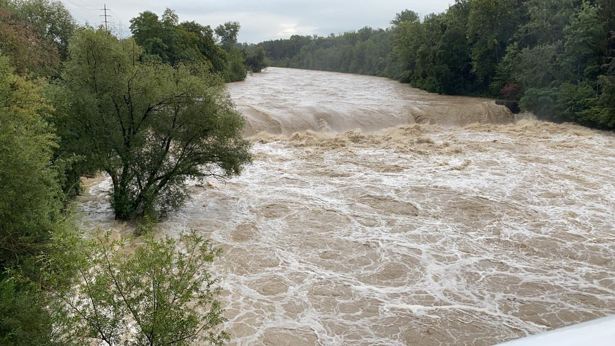 Starkregen über der Ostschweiz: Hochwasser auch im Thurgau ...