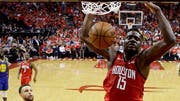 Seit 2014 spielt Clint Capela in Amerika, nun kehrt er für ein Gastspiel zurück in die Schweiz. (Bild: KEYSTONE)