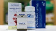 Vitamin K2 gibts in der Apotheke zu kaufen.Bild: Chris Iseli (Bild: Chris Iseli)