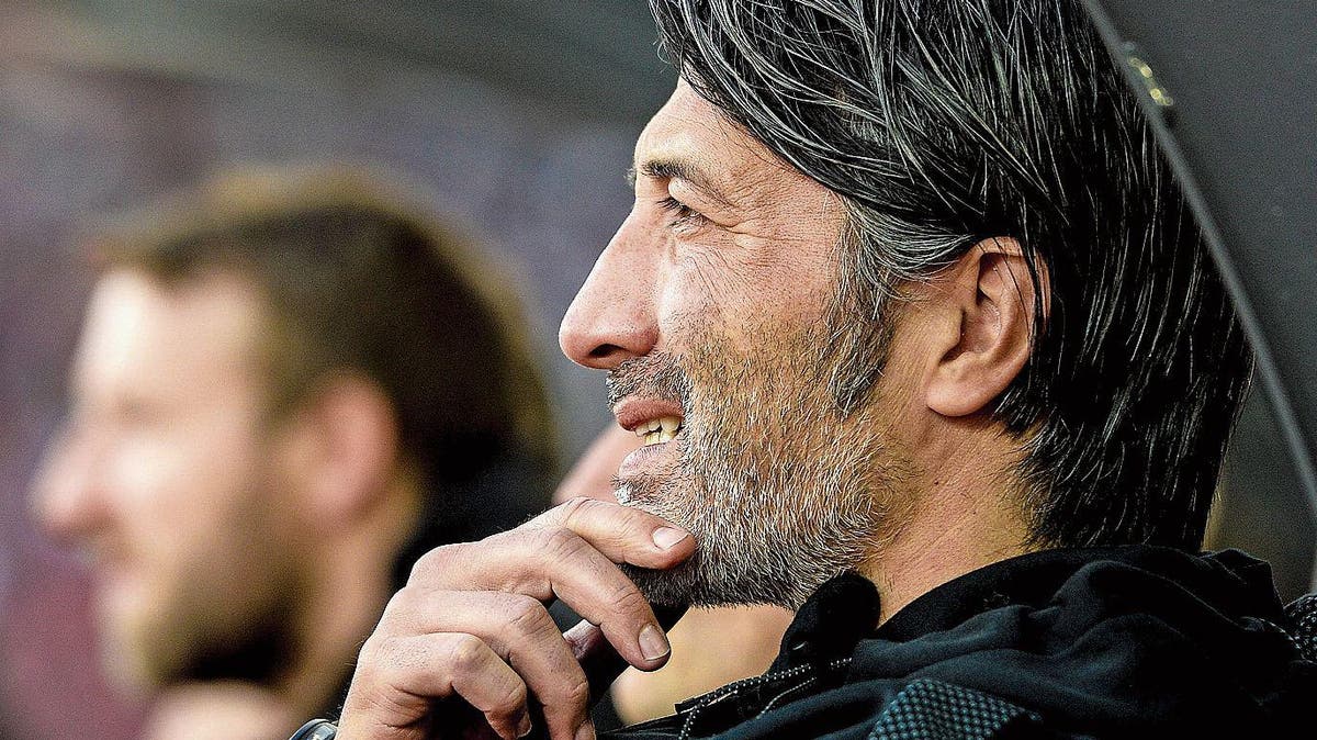 FUSSBALL: Yakin verliert den GC-Machtkampf | Luzerner Zeitung