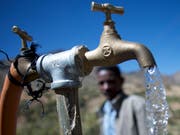 Schweizer Hilfsorganisationen unterstützen jedes Jahr Projekte zur Verbesserung der Trinkwasserversorgung in der Dritten Welt. (Bild: Caritas Schweiz)