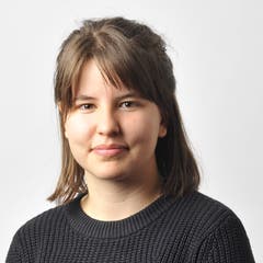 Lara Küenzi, Luzern, Fachfrau Gesundheit EFZ, 1999. «Motivation: Freiheit, Gleichheit, Schwesterlichkeit – Für eine queerfeministische Schweiz.»