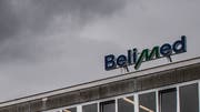Die Leuchtbuchstaben auf dem Dach der ehemaligen Belimed-Zweigstelle in Ballwil gehören seit 2016 der Vergangenheit an. Bald ergeht es dem Standort Mühldorf in Deutschland gleich. (Boris Bürgisser; Ballwil, 13. Juli 2016)