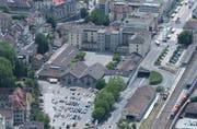 Die Frauenfelder Innenstadt mit der Stadtkaserne und dem Parkplatz «Oberes Mätteli». (Bild: Nana do Carmo, 2005)