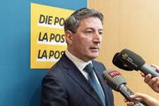 Der neue CEO der Schweizerischen Post, Roberto Cirillo, beantwortete am Mittwoch an einer Medienkonferenz in Bern Fragen zu seiner Person. (Bild: Peter Klaunzer/Keystone (3. April 2019))