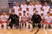 Im Schweizer Team spielten mit Marc Blöchlinger (10) und Remo Schuler (7) auch zwei Akteure des RHC Uri mit. (Bild: PD)