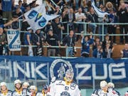 Wie hier in der laufenden Meisterschaft, wollen die Zuger Fans ihr Team auch im Cupfinal in Rapperswil-Jona siegen sehen. (Bild: Patrick B. Kraemer/Keystone (6. Oktober 2018))