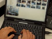 Ein Teil der sexualisierten Zeichnungen und Fotomontagen hatte der Zuger auf seinem Computer gespeichert. Symbolbild: (Martial Trezzini/Keystone)