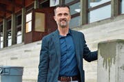 Interpellant Daniel Engeli will Klarheit über die Weiterentwicklung der Sportanlagen, wie der Sporthalle Güttingersreuti. (Bild: Mario Testa)