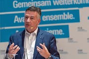 Hans Wicki bei einem Auftritt im Rahmen der FDP-Roadshow. (Bild: Georgios Kefalas/Keystone (Muttenz, 6. November 2018))