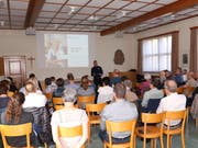 Aufmerksame Zuhörer am Anlass in Stans. (Bild. PD)