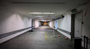 In diesem ungenutzten Teil des Posttunnels unterhalb des Bahnhofs Luzern sollen neue Velo-Abstellplätze entstehen. Gleichzeitig entsteht hier eine neue Verbindung zwischen Neustadt und Uni. (Bild: PD)
