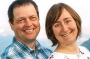 Das neu gewählte Landweibelehepaar Esther und Erwin Gisler-Schacher aus Flüelen. (Bild: PD)