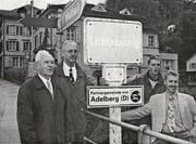 Das Ortsschild beim Eingang des Städtlis bezeugt die seit zwanzig Jahren bestehende Partnerschaft. (Bild: PD)