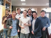 Das politische Engagement soll andere Verpflichtungen nicht beeinträchtigen findet der Vorstand der Vorstand die St.Galler Jungfreisinnigen. (Bild: pd).