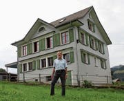 Hans Fluri unterrichtete seit 1984 bis zum Ende des letzten Schuljahres Primarklassen im Schulhaus Schönenberg oberhalb von Wattwil. (Bild: Martin Knoepfel)