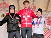 Nik Küttel vom VMC Silenen stand in Sion eingekleidet ins Meistertrikot zuoberst auf dem Podest. (Bild: PD)