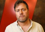 Theatermacher Milo Rau: Mit historischen Stoffen die Gegenwart zu lesen, gehört zu seiner Spezialität. (Bild: Imago Images)