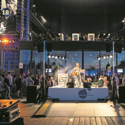Das KKL ist ein gewichtiger Grund für die Ausstrahlung des Blue Balls Festivals. (Bild: Manuela Jans-Koch (Luzern, 26. Juli 2018))