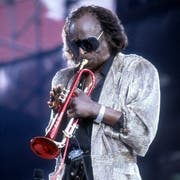 Miles Davis bei einem Auftritt 1986 in New York. (Bild: Peter Carrette/Getty)