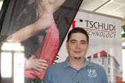 Marc Tschudi, Geschäftsleiter Fahnentschudi (Bild: Emilie Jörgensen)