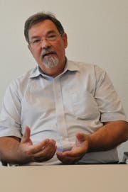 Ernst Zwingli arbeitete fast 33 Jahre lang als Bankleiter der Raiffeisenbank Obertoggenburg, nun wird er freiberuflicher Immobilienmakler. (Bild: Sabine Camedda)