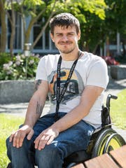 Joshua Rothenhäusler: «Ich suche jemanden, der humorvoll ist.» (Bild: Hanspeter Schiess)