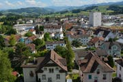 In Bazenheid sind in den vergangenen drei Jahren rund hundert Liegenschaften mit Fernwärme erschlossen worden. Das Fernwärmenetz soll in den nächsten Jahren weiter verdichtet werden. (Bild: Beat Lanzendorfer)