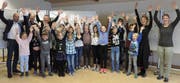 Das Buchrainer Schülerparlament beim Workshop zum geplanten Spielplatz Waldoase. (Bild: PD)