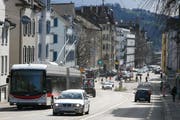Blick vom Stahl her ins Zentrum des Lachen-Quartiers. (Bild: Reto Voneschen - 12. April 2013)