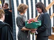Die beiden bisherigen Frauen in der Innerrhoder Standeskommission: Ruth Metzler, ehemals Frau Säckelmeister, und die heutige Frau Statthalter Antonia Fässler. (Bild: APZ)