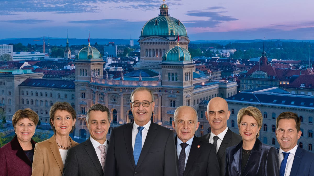 Bundesratsfoto 2021 - ohne Maske, ohne Abstand, mit Kitsch