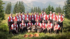 2. November: Der Jodelklub Säntisgruess präsentiert zu seinem 60-jährigen Bestehen mit einem Konzert in der Klosterkirche Alt St. Johann seinen ersten Tonträger. (Bild: PD)