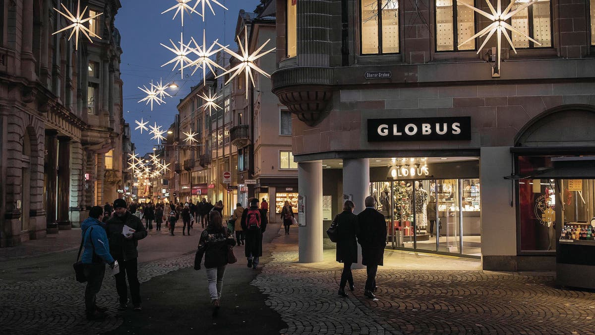 ST.GALLEN: Extrawurst für Globus und PKZ - mehr ...