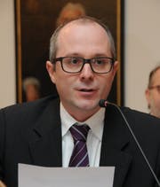 Dominik Rohrer stellte als Präsident der Geschäfts- und Rechnungsprüfungskommission den Antrag, die Budgetdebatte zu verschieben. (Bild: Markus von Rotz (Sarnen, 5. Dezember 2018))