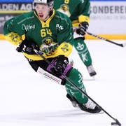 Verteidiger Joel Scheidegger legte mit seinem Schlagschuss in der 33. Minute den Grundstein für die zwischenzeitliche 3:2-Führung des HC Thurgau. (Bild: Mario Gaccioli, Weinfelden, 21. September 2019)