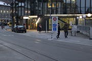 Die Bahnhofstrasse kurz vor dem Bahnhofplatz. (Symbolbild: Reto Voneschen - 4. Dezember 2017)
