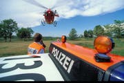 Rettungskräfte im Einsatz. (Bild: Rega)
