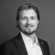 Gregory Remez, Wirtschaftsredaktor