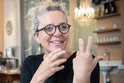 Journalistin und Dokumentarfilmerin Eveline Falk. (Bild: Ralph Ribi - 6. Juni 2019)