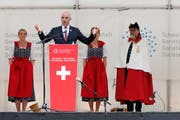 Im letzten Jahr hat der damalige Bundespräsident Alain Berset auf dem Rütli eine Ansprache gehalten. (Bild: KEYSTONE/Peter Klaunzer, 1. August 2018)