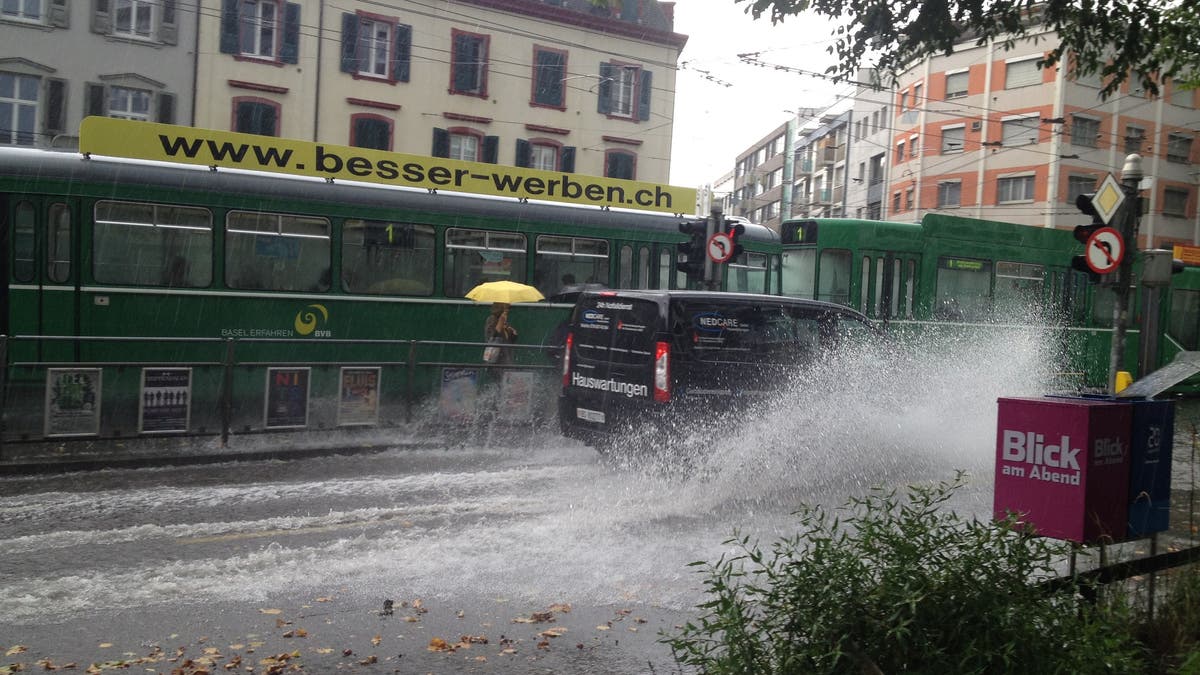 Unwetter: Hagel und heftige Regenschauer in Basel | BZ Basel