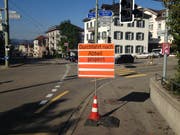 Die Strasse zwischen der Spisegg und Abtwil ist bis Donnerstag gesperrt. Umleitungsschild an der Verzweigung Zürcher- und Feldlistrasse. (Bild: Reto Voneschen - 3. September 2019)