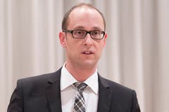 Der Bündner CVP-Nationalrat Martin Candinas sitzt mit Amherd in der Verkehrskommission.
